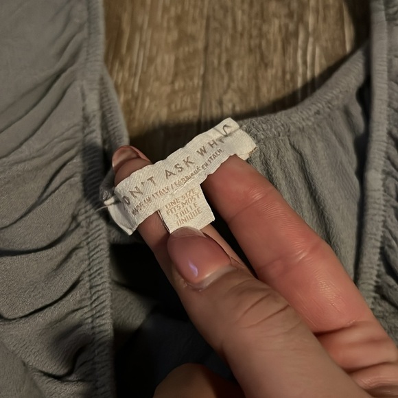 American Eagle Don’t Ask Why Long Sleeve - Picture 2 of 4